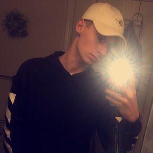 Meet your Posher, Tanner